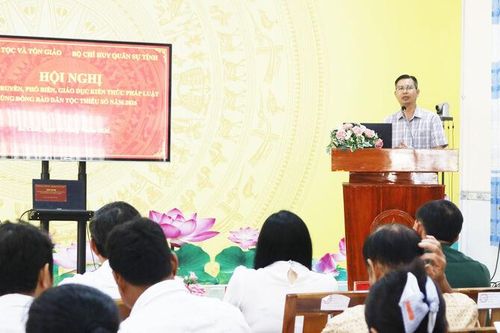 Tuyên truyền, phổ biến, giáo dục pháp luật vùng đồng bào dân tộc thiểu số khu vực biên giới