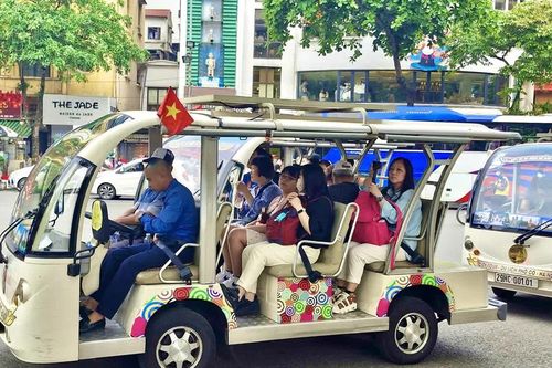 Doanh thu du lịch 6 tháng đầu năm đạt 569 nghìn tỷ đồng