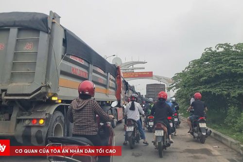 Phú Thọ: Xe tải nối đuôi vào Công ty Cổ phần Prime-Yên Bình, Quốc lộ 2 ùn tắc giờ cao điểm