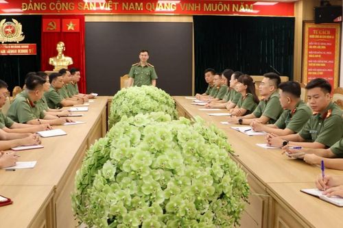 Giữ vững môi trường đầu tư an ninh, an toàn để vùng mỏ bứt phá