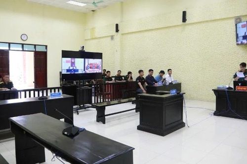 Tòa án quân sự khu vực Quân khu 1 xét xử trực tuyến vụ án 'Cướp tài sản'
