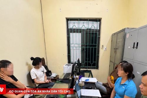 Không đội mũ bảo hiểm, quay đầu xe bỏ chạy rồi xúc phạm Công an trên TikTok