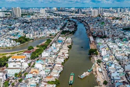 Đại công trường bờ Bắc kênh Đôi ở TPHCM tăng tốc sau 10 tháng thi công