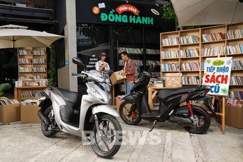 Thị trường xe máy Việt Nam cạnh tranh theo hướng đa công nghệ