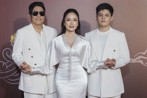 Gia đình Thanh Thúy và Đức Thịnh chiếm spotlight với trang phục 'ton sur ton'