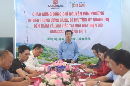 Đồng chí Bí thư Tỉnh ủy kiểm tra thực địa các dự án điện gió