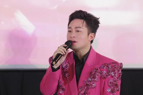 Ca sĩ Tùng Dương ra mắt MV truyền cảm hứng 'Nếu cả đời không rực rỡ thì sao?'