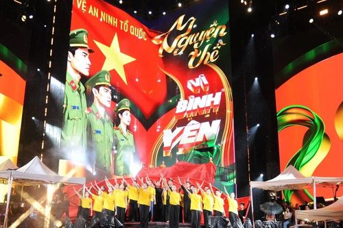 Sẵn sàng cho Gala nghệ thuật 'Tổ quốc bình yên'