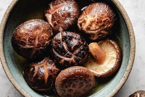 Nấm hương có tác dụng gì đối với sức khỏe?