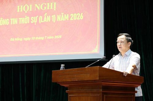 Cập nhật thời sự, nâng cao bản lĩnh chính trị cho đội ngũ cán bộ chủ chốt