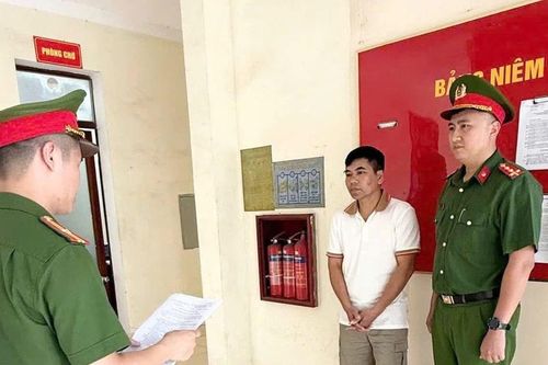 Lợi dụng mạng xã hội gây sức ép với doanh nghiệp để cưỡng đoạt tài sản
