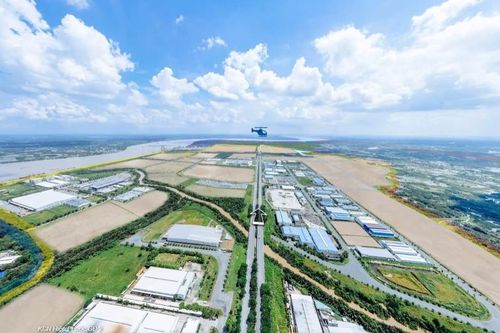Tái cơ cấu khu công nghiệp TP. Hồ Chí Minh: Ba hướng chuyển đổi lớn và những điểm nghẽn cần tháo gỡ
