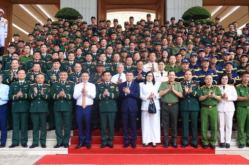 Thủ tướng: Giữa nỗi đau của Venezuela, Việt Nam mang đến nghĩa tình