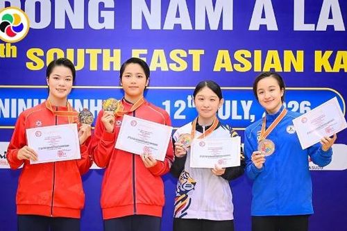 Karate Việt Nam giành 65 huy chương sau hai ngày tranh tài tại giải vô địch Đông Nam Á