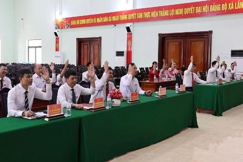HĐND xã Nhân Thắng thông qua chủ trương thành lập phường