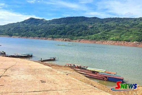 Hoạt động trở lại bến phà Nậm Ét trên đường tỉnh 116