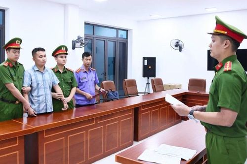 Khởi tố thêm 15 người trong vụ bất thường điểm 10 toán tại Tuyên Quang