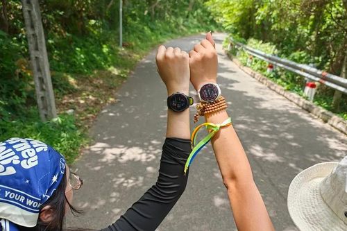Dễ dàng bắt đầu thói quen thể thao cùng Garmin Forerunner 70 và 170