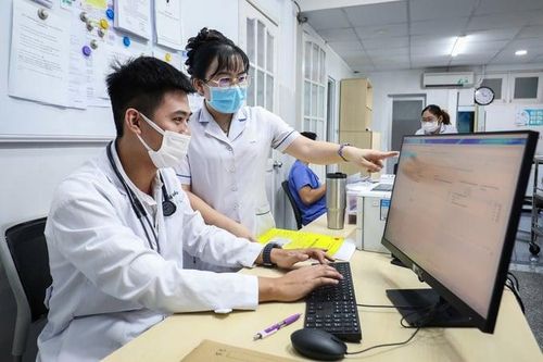 Không yêu cầu giấy chuyển viện với bệnh nhân cấp cứu, mắc bệnh hiểm nghèo