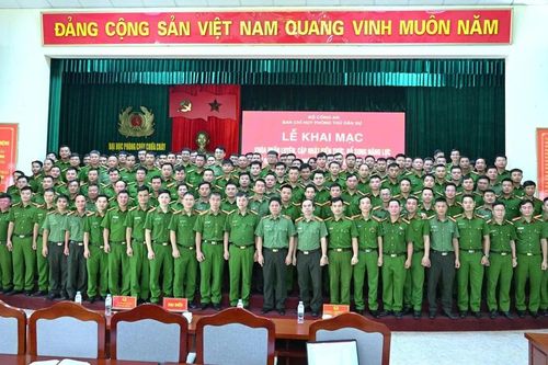 Huấn luyện kỹ năng tác chiến cho 150 học viên Công an cấp cơ sở
