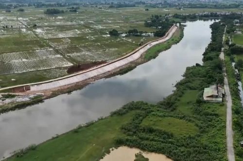 Nâng cấp đường đê Tả Bùi, đảm bảo ATGT và ngăn lũ