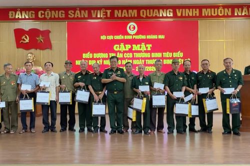 Hội Cựu chiến binh phường Hoàng Mai biểu dương 79 thương binh
