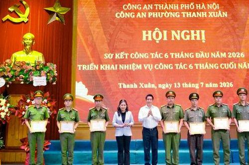Công an phường Thanh Xuân sơ kết công tác 6 tháng đầu năm 2026