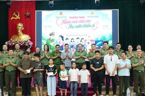 Xã Thanh Oai tiếp sức cho học sinh có hoàn cảnh khó khăn vươn lên
