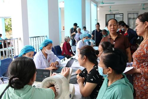 Hà Nội siết chi khám chữa bệnh BHYT, rà soát bệnh viện có chi phí tăng bất thường