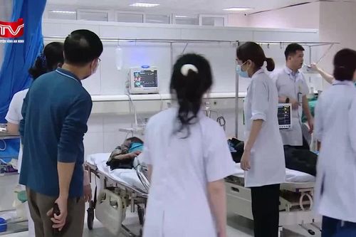 Bệnh nhân cấp cứu, mắc bệnh hiểm nghèo không cần giấy chuyển viện