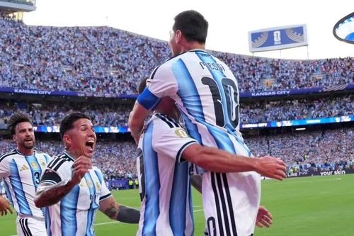 Bên lề World Cup: FIFA cân nhắc mở rộng World Cup 2030 lên 64 đội