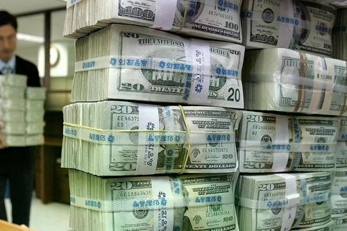 Thế giới vừa có thêm gần 1 triệu triệu phú USD