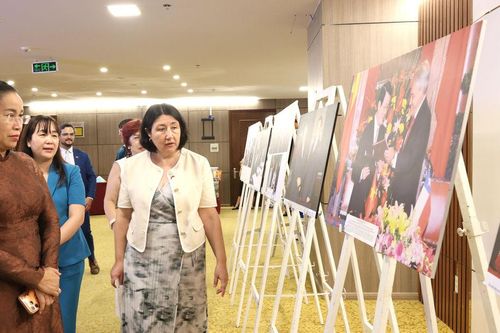 Kỷ niệm 55 năm quan hệ ngoại giao Việt Nam - Chile