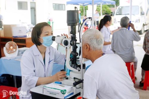 Không để ai bị bỏ lại phía sau trong chăm sóc sức khỏe