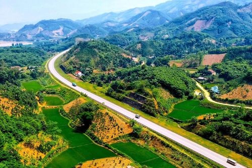Điều chỉnh quy hoạch 7 tuyến cao tốc, bổ sung nhiều đoạn kết nối chiến lược
