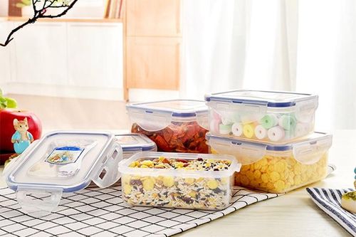 Chọn hộp nhựa đựng thực phẩm thế nào để an toàn và bền lâu?