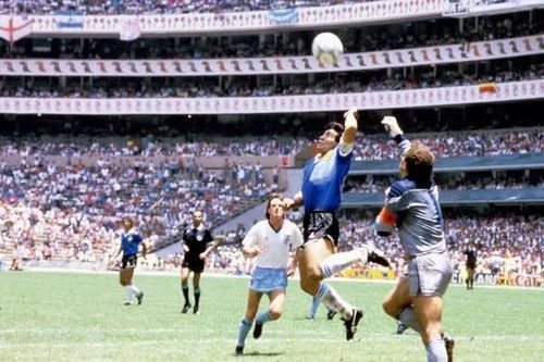 Maradona biến tuyển Anh thành 'nạn nhân thế kỷ' của Argentina thế nào?