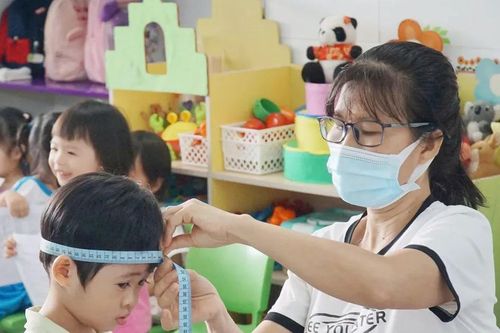 Phường Tam Thắng khám sức khỏe định kỳ cho 1.000 trẻ mầm non ngoài công lập