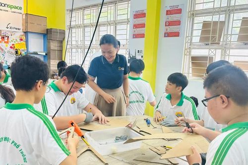 Minh bạch hóa hành trình làm khoa học của học sinh