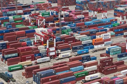 Kinh tế Trung Quốc tăng trưởng chậm nhất trong nhiều năm