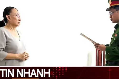 TIN NHANH: Chủ tiệm vàng Kim Lý vừa bị khởi tố trong vụ buôn lậu kim cương là ai?