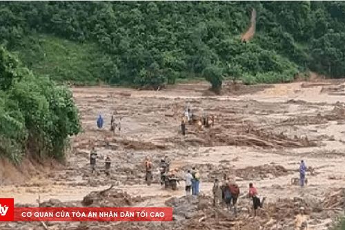 Mưa lớn, cảnh báo lũ quét ở Lai Châu, biển động do gió mạnh