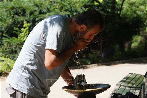 Mỹ hứng đợt nắng nóng kỷ lục