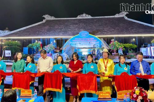 Trung tâm Bảo tồn di sản văn hóa tỉnh khai mạc chuỗi hoạt động hưởng ứng Festival Biển
