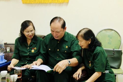 Những năm tháng không quên