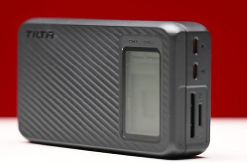 Đánh giá Tilta TBC-ARC-FZ100: Giải pháp sạc và lưu trữ đa năng cho hệ máy Sony