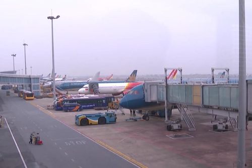 Tăng slot cất, hạ cánh tại Nội Bài, Tân Sơn Nhất trong cao điểm hè và lễ Quốc khánh 2/9