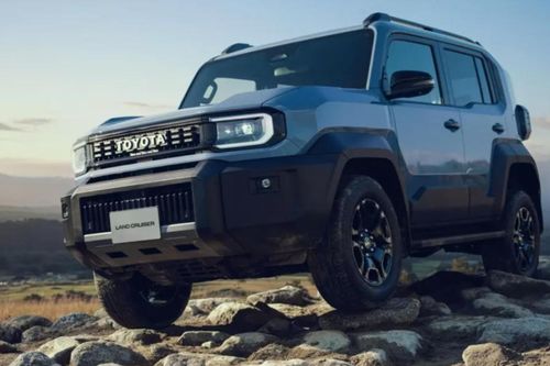 Toyota Việt Nam úp mở Land Cruiser FJ, giá dự kiến gần 1,2 tỷ đồng