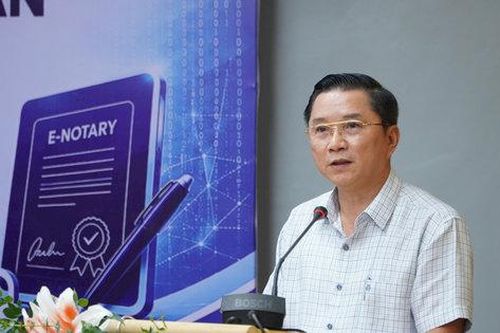 Bảo vệ người yếu thế trong giao dịch bất động sản