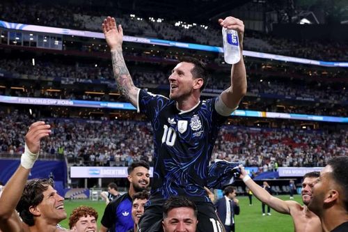 Messi nói gì khi Argentina ngược dòng hạ tuyển Anh?
